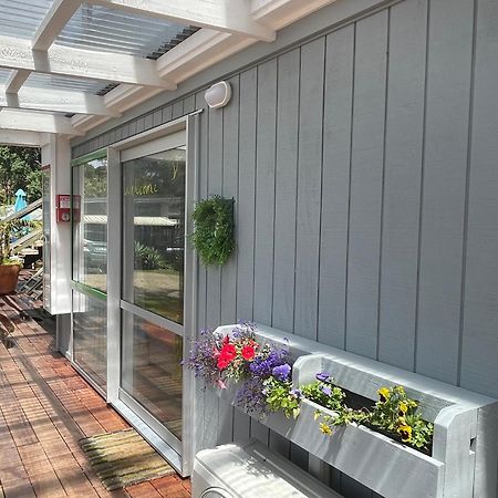Driftwood Lodge Beachfront, Cable Bay, Northland Coopers Beach Extérieur photo
