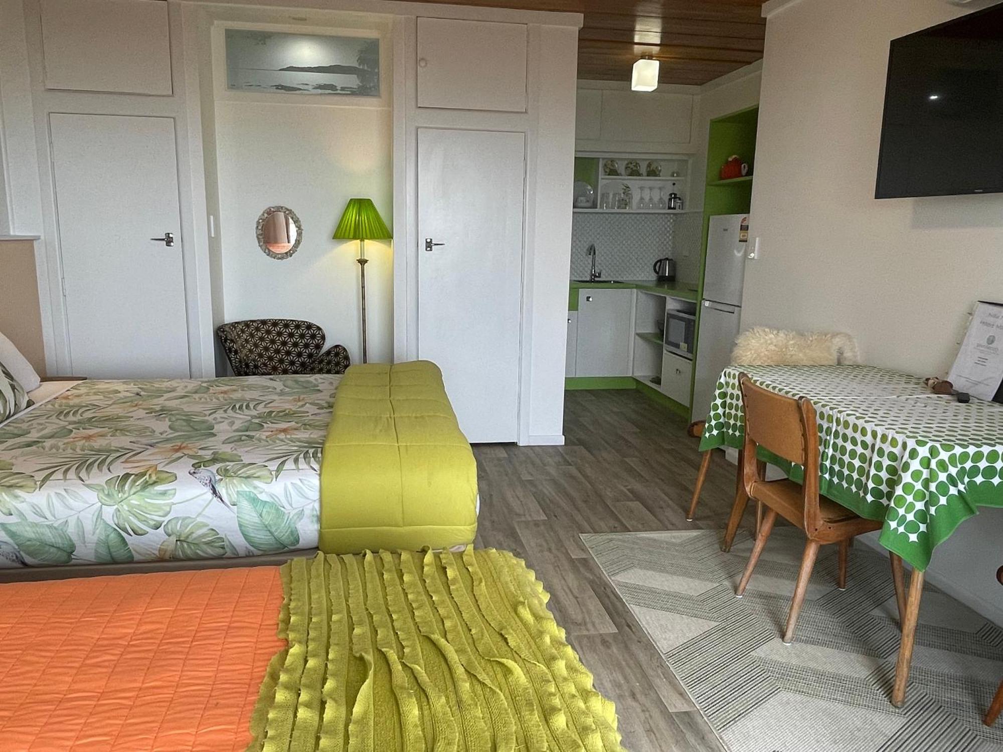 Driftwood Lodge Beachfront, Cable Bay, Northland Coopers Beach Extérieur photo
