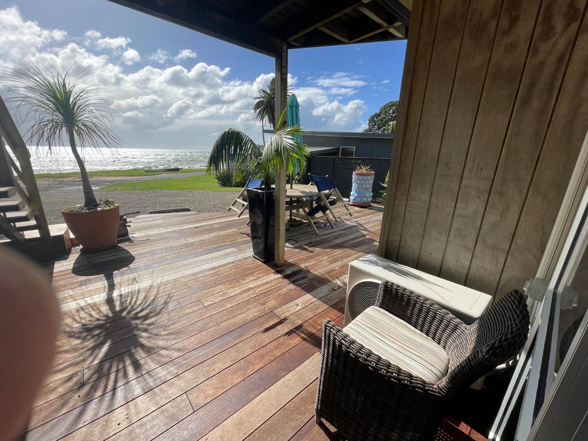 Driftwood Lodge Beachfront, Cable Bay, Northland Coopers Beach Extérieur photo