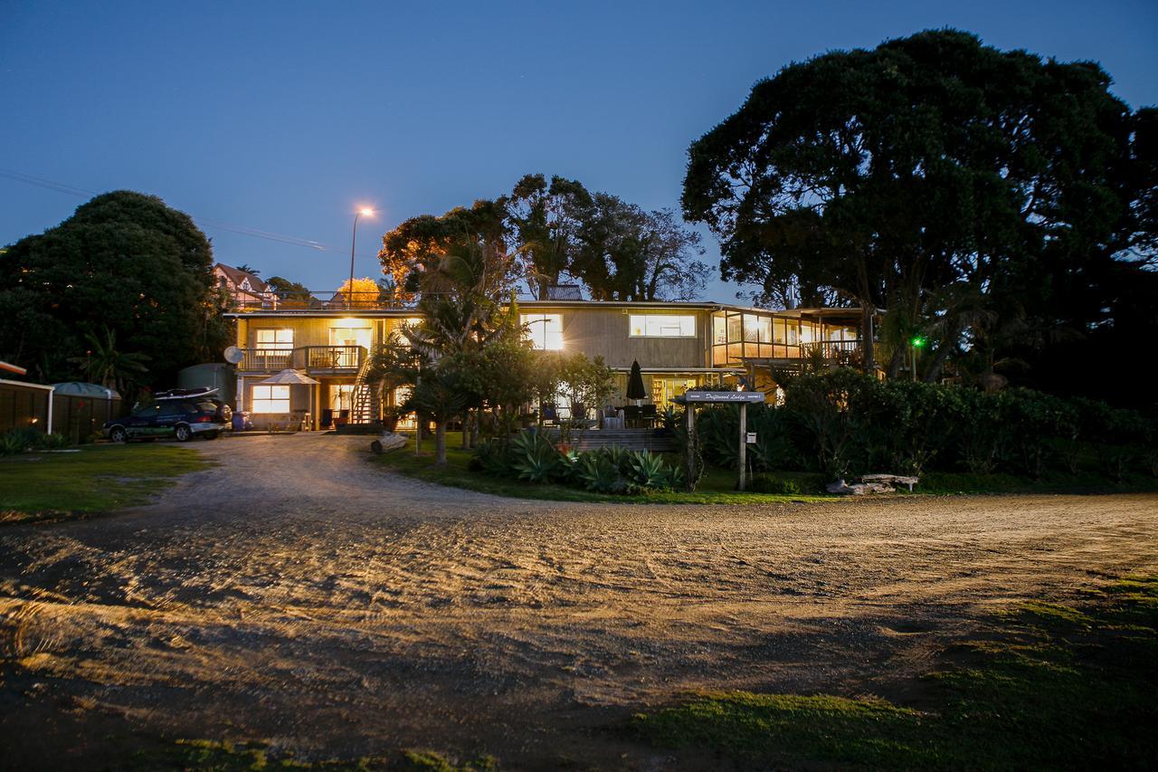 Driftwood Lodge Beachfront, Cable Bay, Northland Coopers Beach Extérieur photo